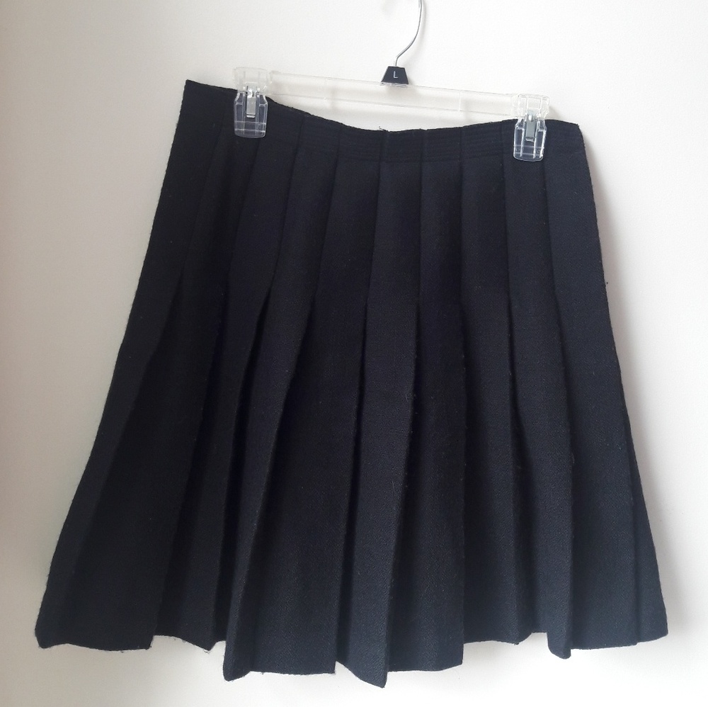 🔴FINAL Black Wool Pleaded Skirt